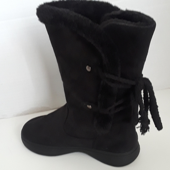 Faux Fur Suede Black Boots with Back Lace - Picture 2 of 8